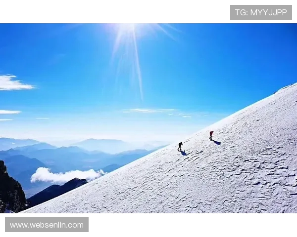 黄静独家分享攀岩心得与技巧助你轻松征服高峰之旅