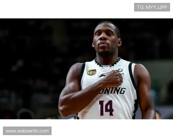 克鲁塞罗与拉罗激战在即谁能在这场对决中笑到最后